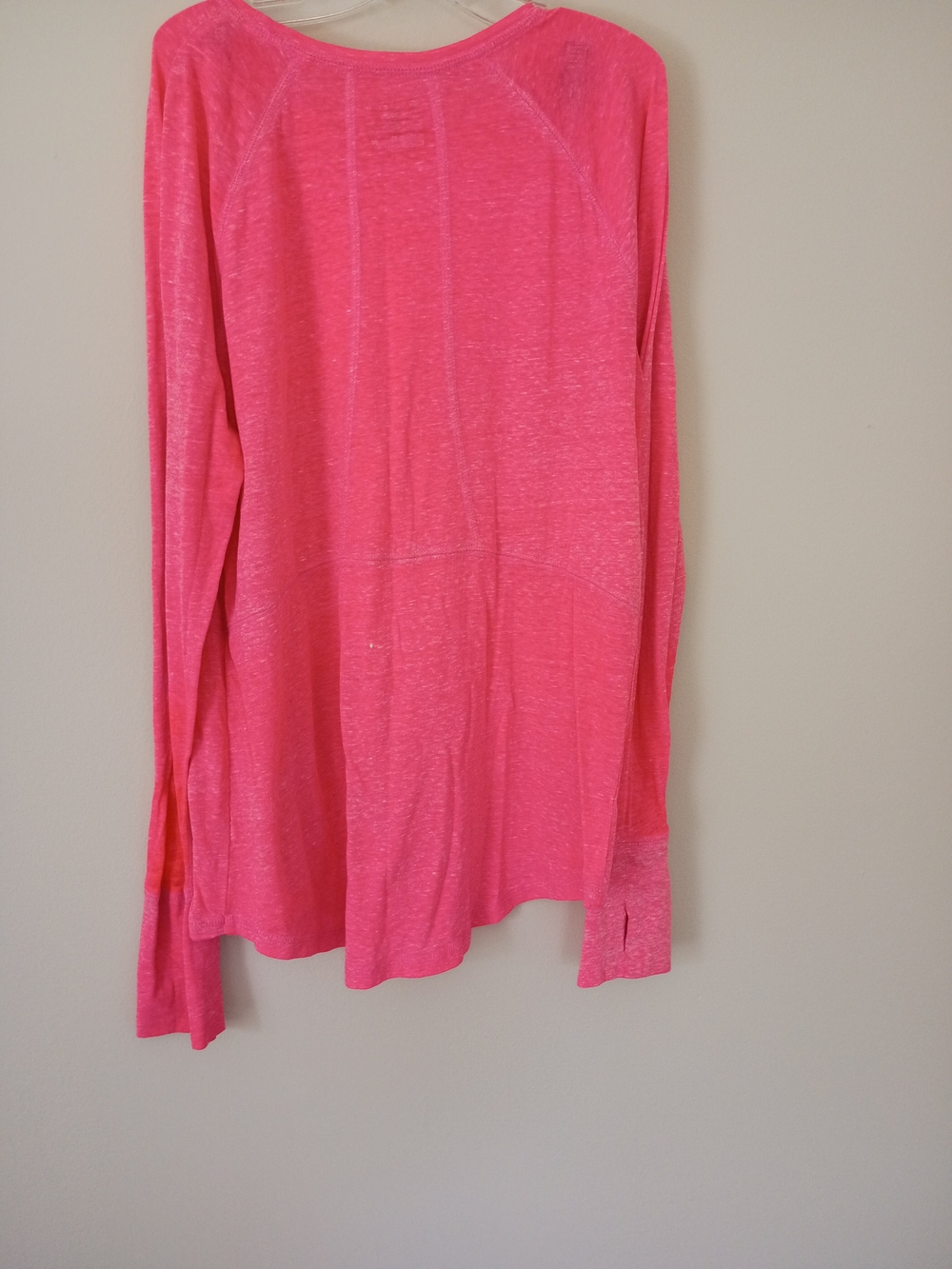 tek gear Hot Pink Long Sleeve Women's Tee